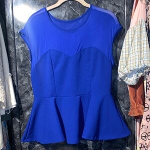 SOLD!!Emery Rose Blue Women's Top w/ a flowing bottom ruffle